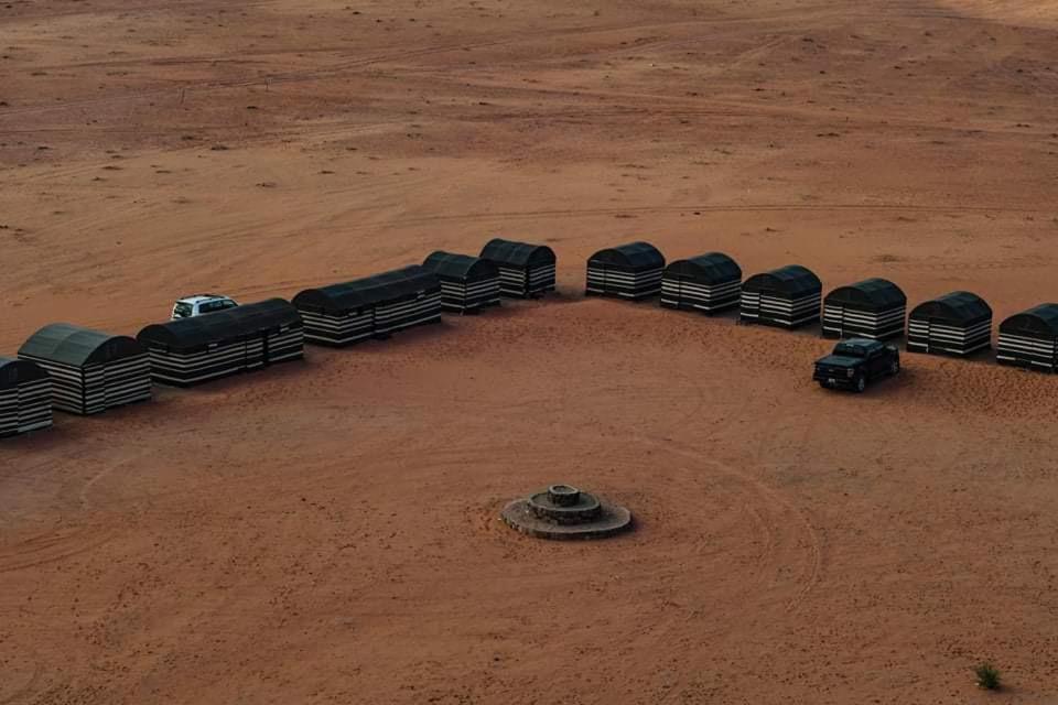 Bedouin Adventure & Tours Hotel Wadi Rum Luaran gambar