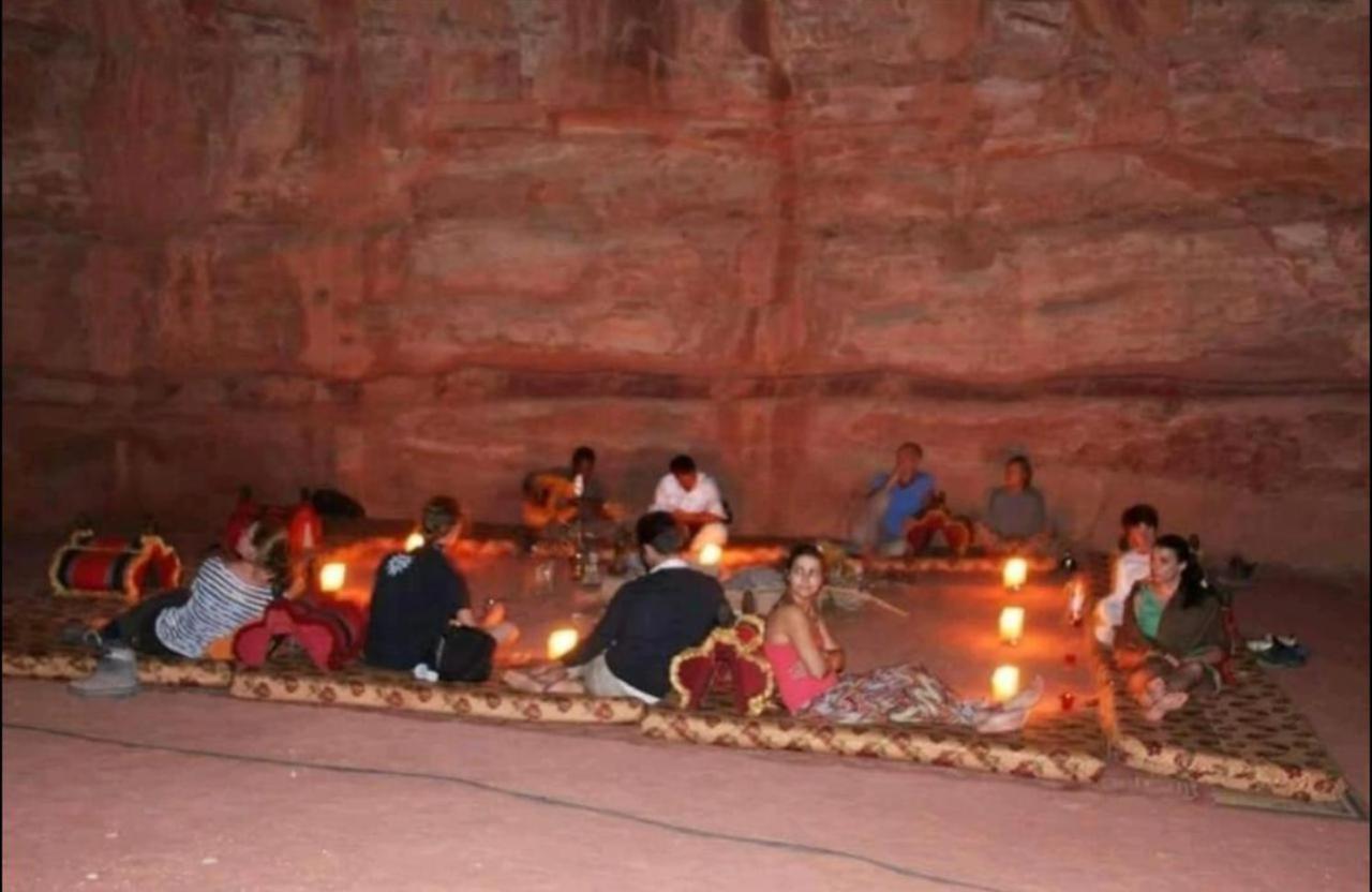 Bedouin Adventure & Tours Hotel Wadi Rum Luaran gambar