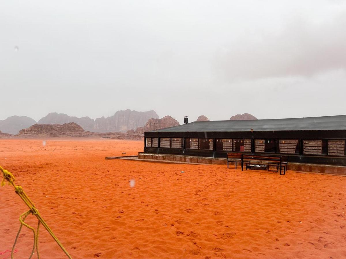 Bedouin Adventure & Tours Hotel Wadi Rum Luaran gambar